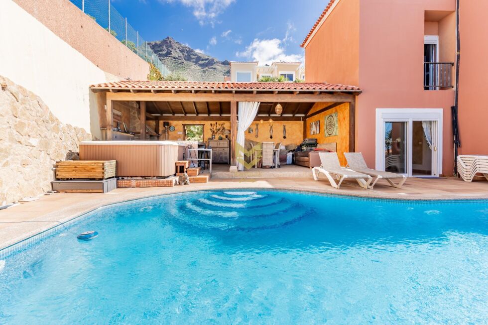 Townhouse for sale in  Costa Adeje, Spain - P00077