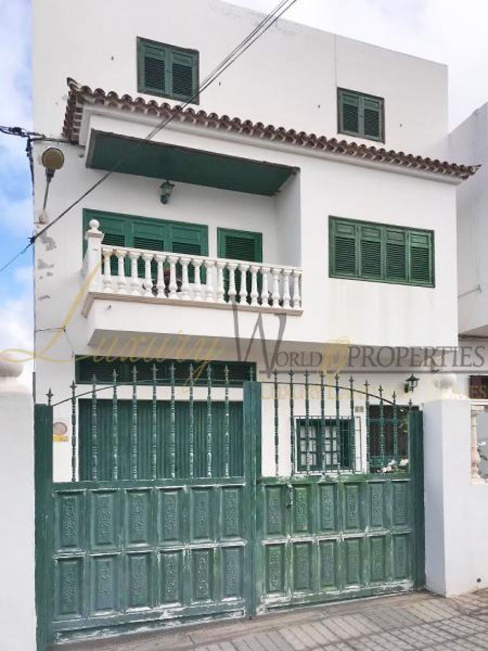 Townhouse for sale in  Guía de Isora, Spain - LWP4650 Casa en Guia de Isora