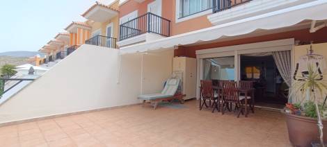 Townhouse for sale in  Roque del Conde, Costa Adeje, Španielsko - TR-2560