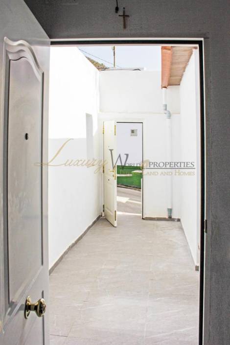 Townhouse for sale in  Santiago del Teide, Spain - LWP5028 Casa en Las Manchas