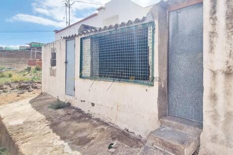 Townhouse for sale in  El Salto, Spain - LWP7077 Casa en El Salto