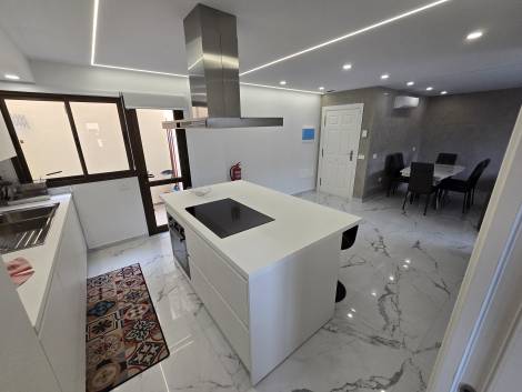 Townhouse for sale in  Alondras 1, Fañabé, Spain - TR-2751