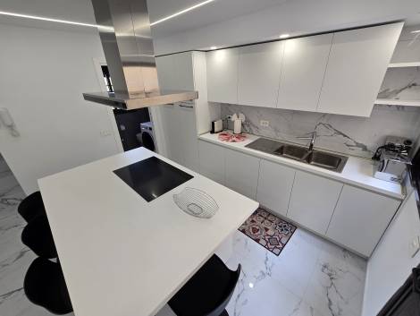 Townhouse for sale in  Alondras 1, Fañabé, Spain - TR-2751