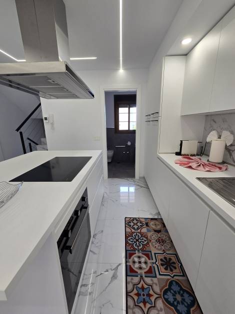 Townhouse for sale in  Alondras 1, Fañabé, Spain - TR-2751