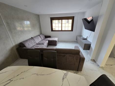 Townhouse for sale in  Alondras 1, Fañabé, Spain - TR-2751