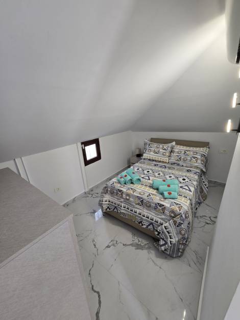 Townhouse for sale in  Alondras 1, Fañabé, Spain - TR-2751