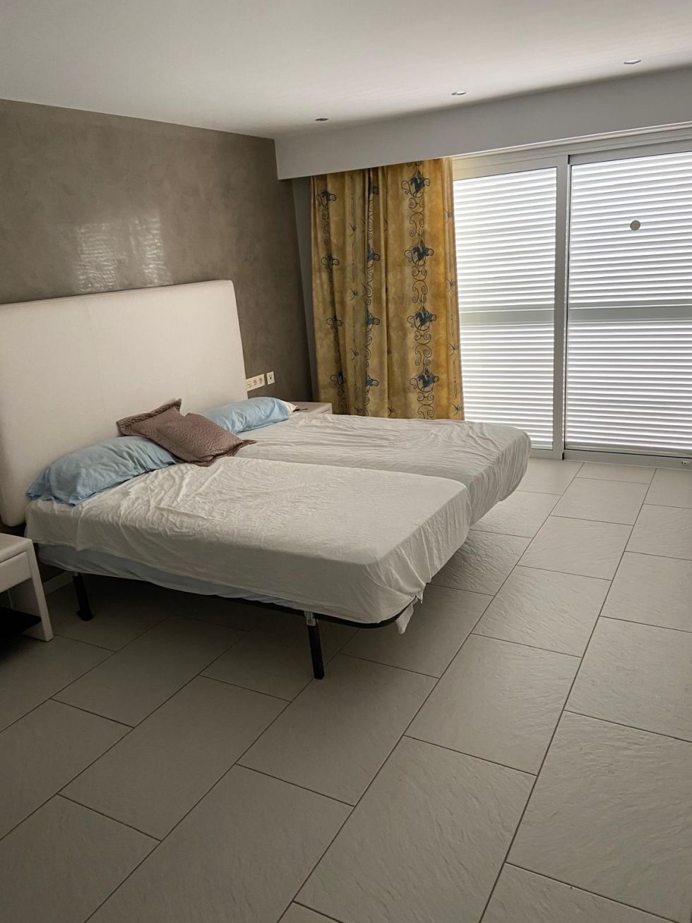 Townhouse for sale in  Club Atlantis, San Eugenio Bajo, Spain - TR-3015