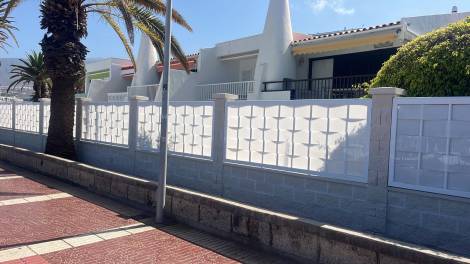 Townhouse for sale in  Club Atlantis, San Eugenio Bajo, Spain - TR-3015