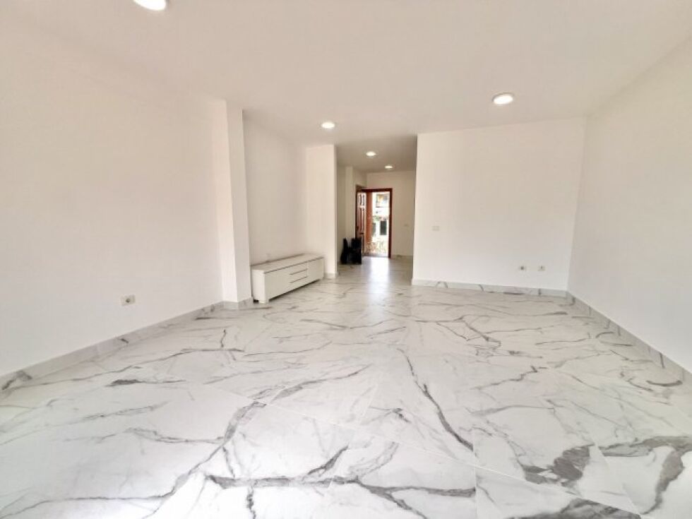 Townhouse for sale in  RESIDENCIAL SAN MIGUEL, Costa Adeje, Spain - TRC-3074