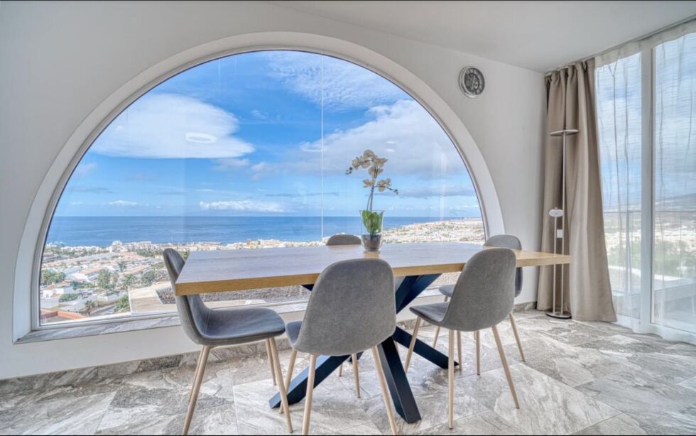 Townhouse for rent in  Costa Adeje, Spain - TRV_184