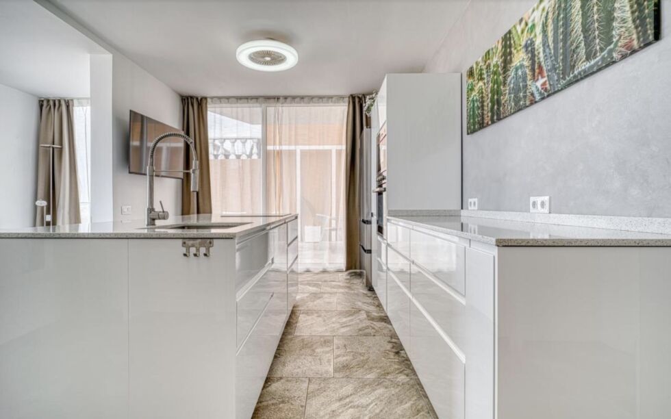 Townhouse for rent in  Costa Adeje, Spain - TRV_184