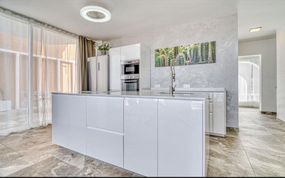 Townhouse for rent in  Costa Adeje, Spain - TRV_184