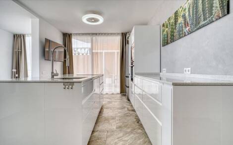 Townhouse for rent in  Costa Adeje, Spain - TRV_184