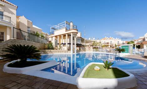 Apartment for rent in  Yucca Park, Costa Adeje, Spain - TRV-168