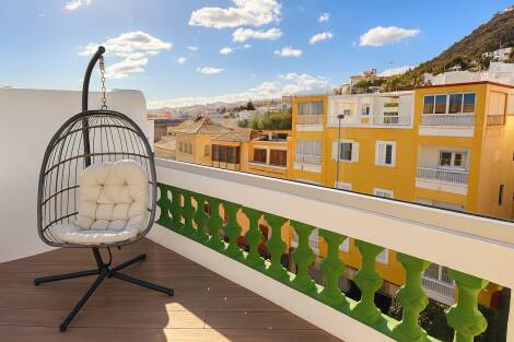 Villa for sale in  Santa Cruz de Tenerife, Spain - TRC-3035