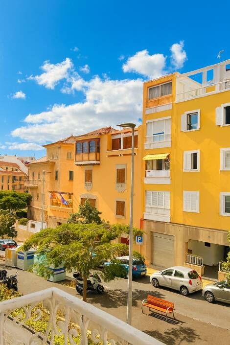 Villa for sale in  Santa Cruz de Tenerife, Spain - TRC-3035