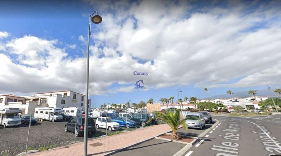 Urban land for sale in  Amarilla Golf, Spain - 039351