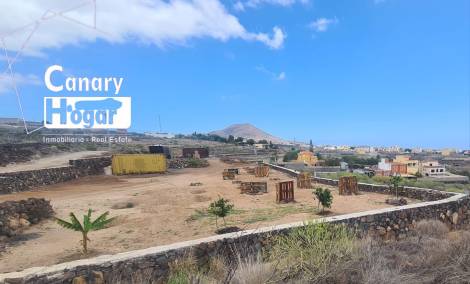 Urban land for sale in  Las Zocas, Spain - 057051
