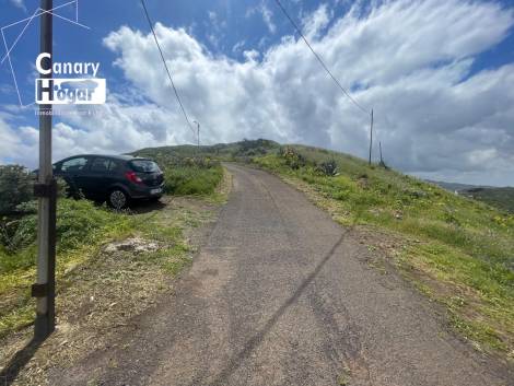 Urban land for sale in  La Laguna, Spain - 056701