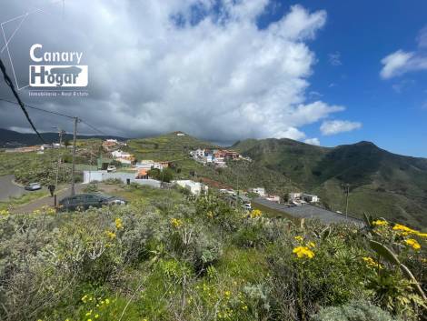 Urban land for sale in  La Laguna, Spain - 056701