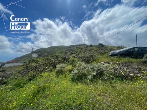 Urban land for sale in  La Laguna, Spain - 056701