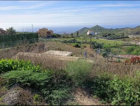 Urban land for sale in  El Roque, Spain - TR-3049