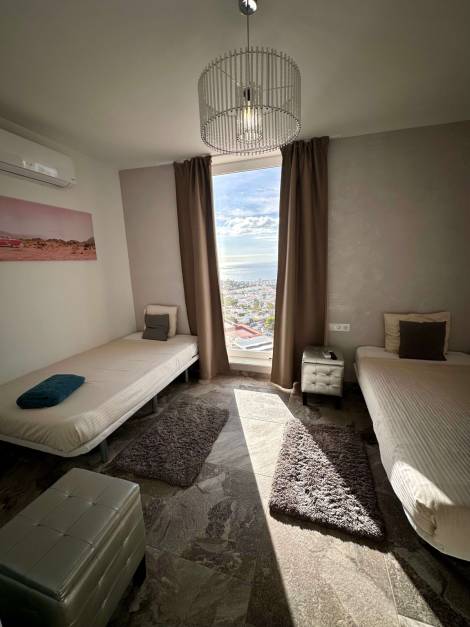 Villa for rent in  Ocean View, Costa Adeje, Spain - TRV-146