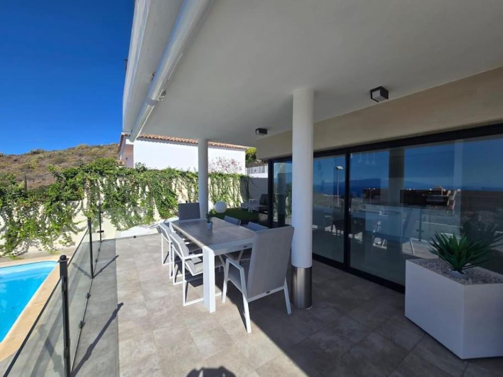 Villa for rent in  Costa Adeje, Spain - TRV-174