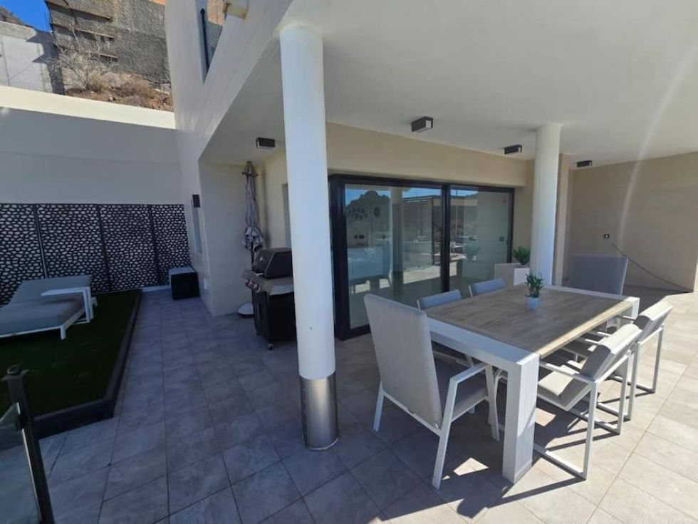 Villa for rent in  Costa Adeje, Spain - TRV-174