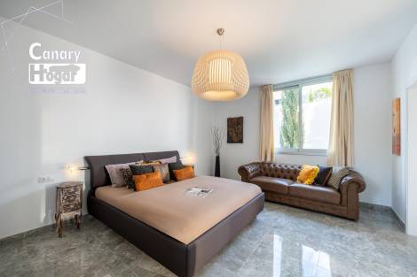 Villa for sale in  Adeje, Spain - 051651