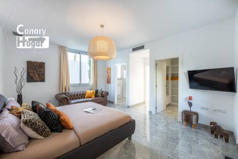 Villa for sale in  Adeje, Spain - 051651