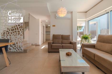 Villa for sale in  Adeje, Spain - 057311