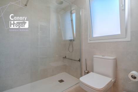 Villa for sale in  Adeje, Spain - 057311