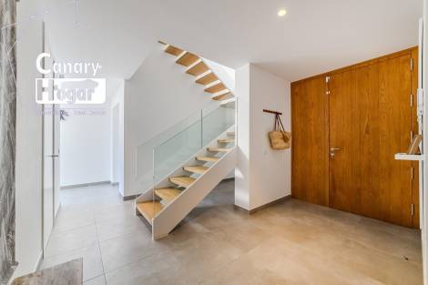 Villa for sale in  Adeje, Spain - 057591