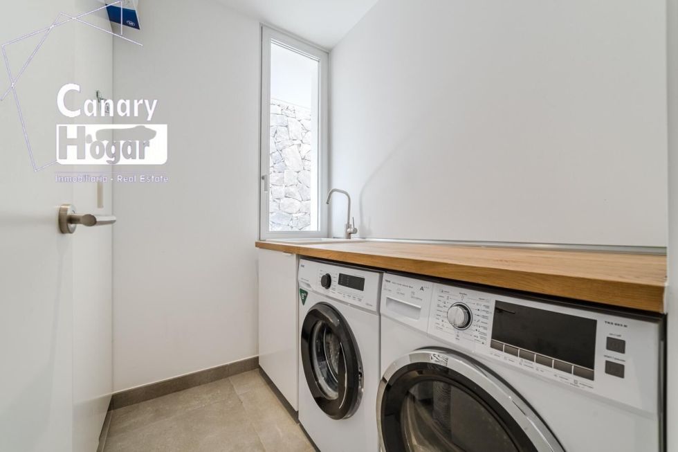 Villa for sale in  Adeje, Spain - 057591