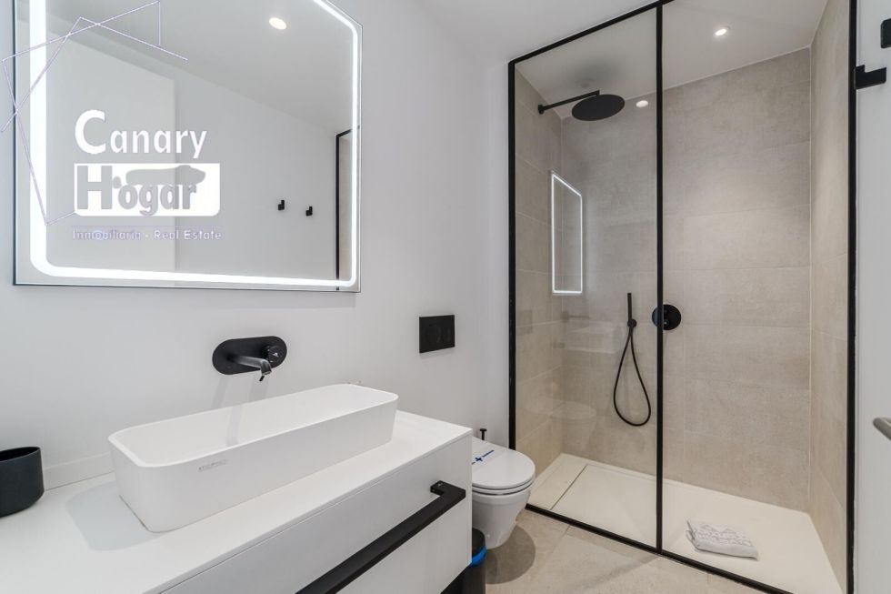 Villa for sale in  Adeje, Spain - 057591