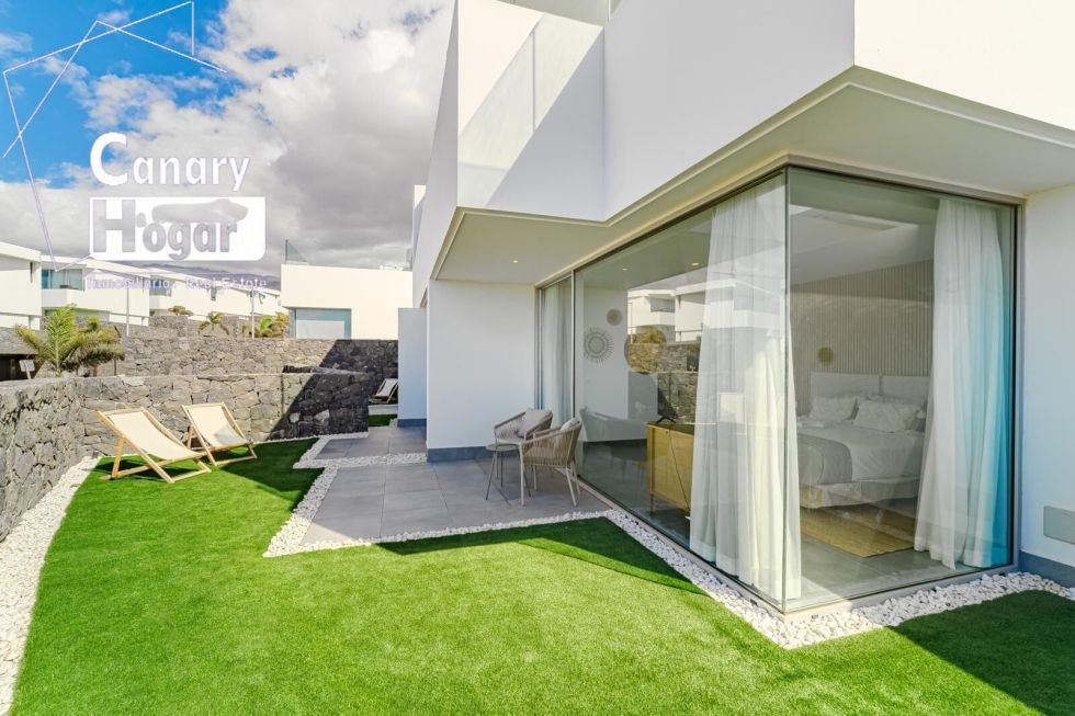 Villa for sale in  Adeje, Spain - 057591