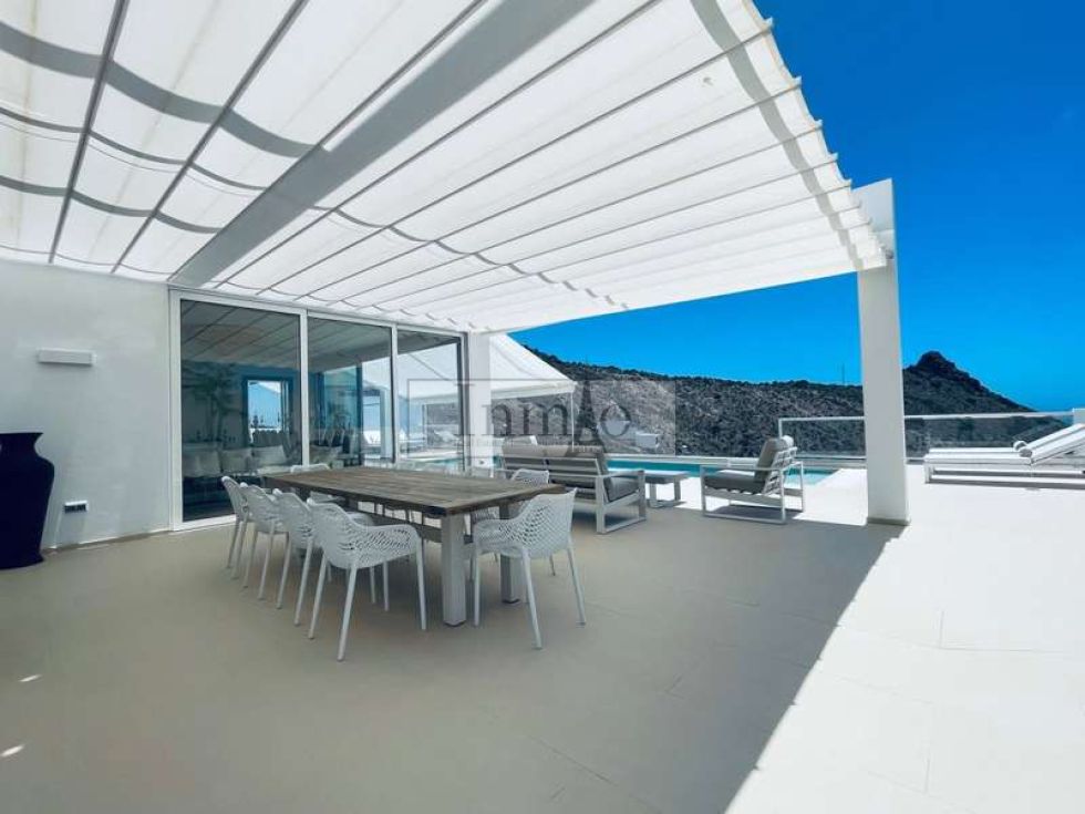 Villa for sale in  Adeje, ES - 418348