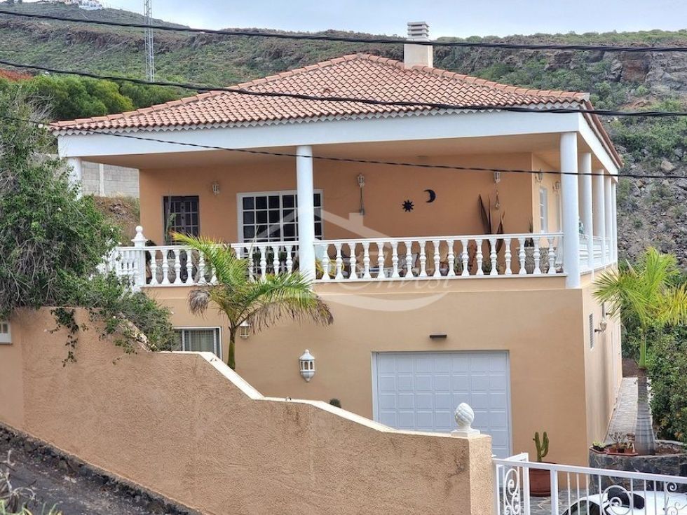 Villa for sale in  Adeje, Spain - 4860