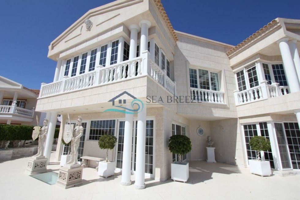 Villa for sale in  La Caleta, Spain - BES169