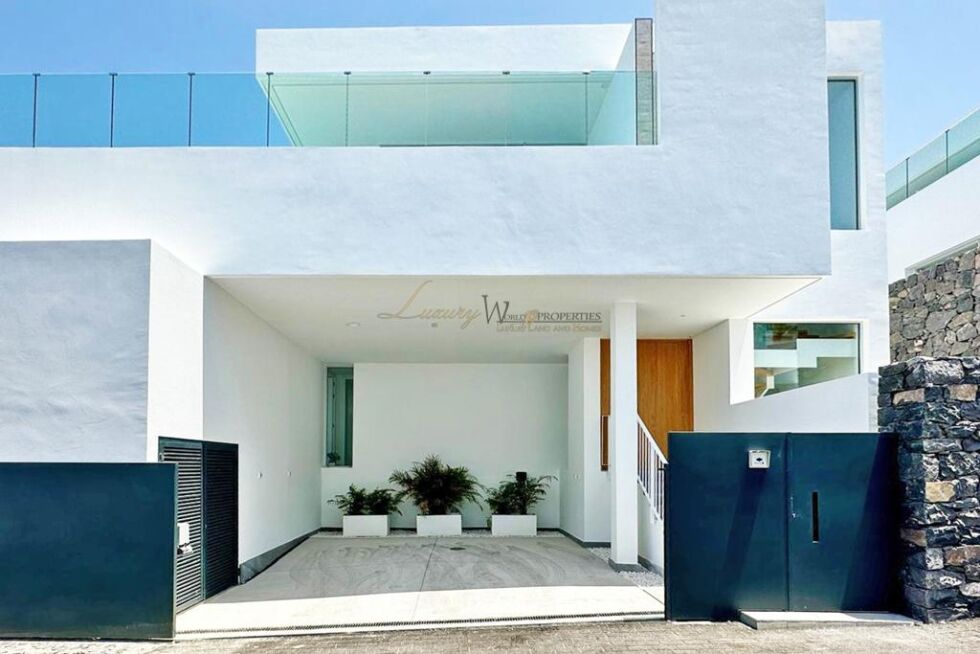 Villa for sale in  Adeje, Spain - LWP6029 Sybaris-Rocabella-Callao Salvaje