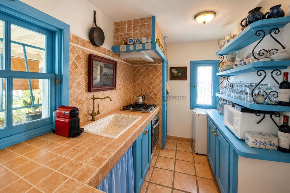 Villa for sale in  Adeje, Spain - LWP7003 Casa en Callao Salvaje