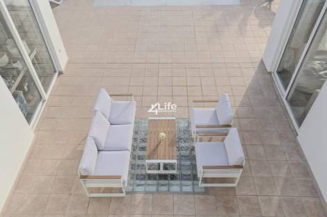 Villa for sale in  Adeje, Spain - OM-2203241