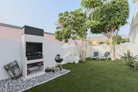 Villa for sale in  Adeje, Spain - OM-2203241