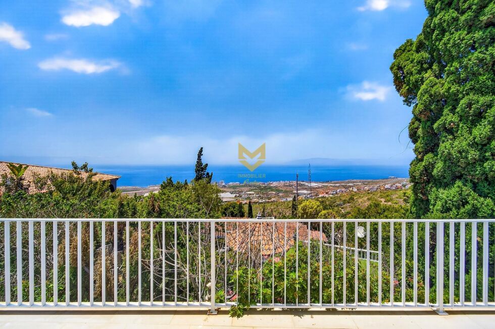 Villa for sale in  Adeje, Spain - P00109