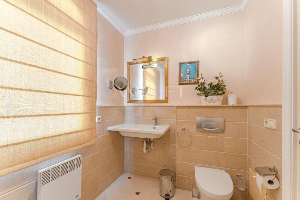 Villa for sale in  Adeje, Spain - P2045