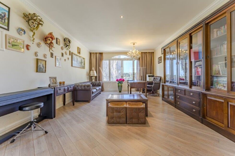 Villa for sale in  Adeje, Spain - P2045