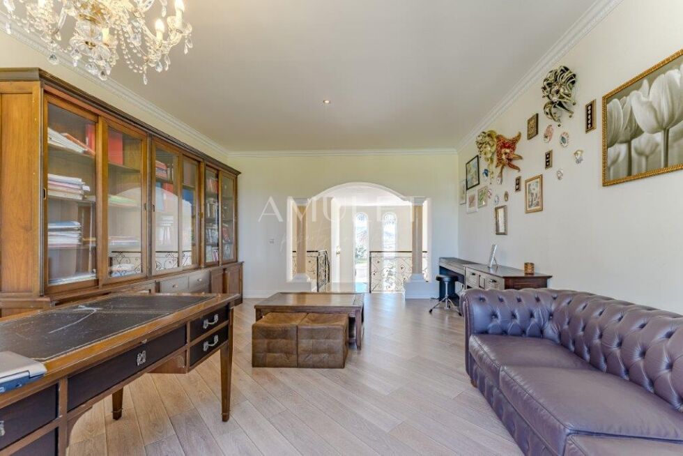 Villa for sale in  Adeje, Spain - P2045