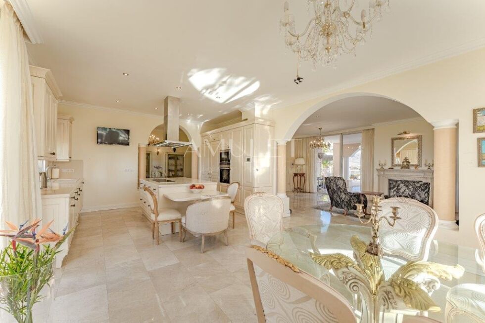 Villa for sale in  Adeje, Spain - P2045