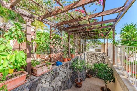 Villa for sale in  Adeje, Spain - P2045